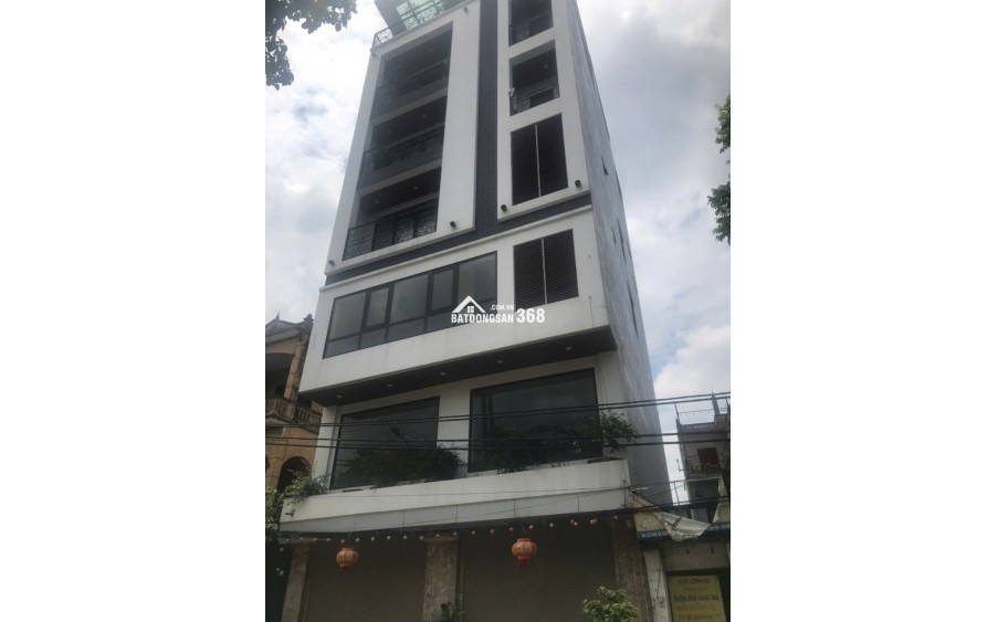 BAN NHÀ TRUNG TÂM HUYỆN , NGÕ NÔNG Ô TÔ ĐỖ CỬA 40m/ 5 TẦNG CHỈ 4 TỶ