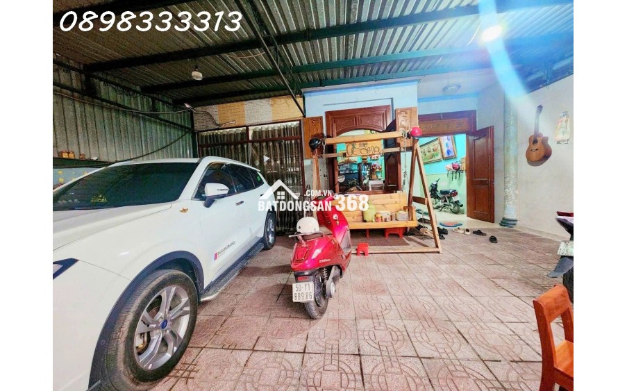 Biệt thự gần 300m2 tặng nội thất gỗ quý – mặt tiền Trung Chánh, Hóc Môn chỉ 10.8 tỷ, 0898333313