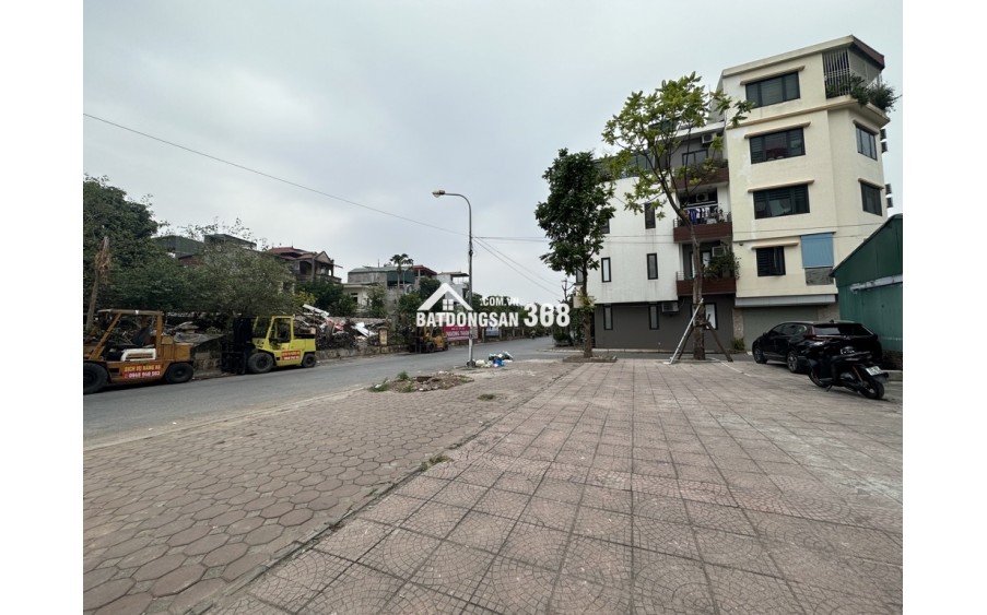 NGUYỄN VĂN CỪ,LONG BIÊN 11.5 tỷ 50m MẶT TIỀN 5m NGÕ Ô TÔ,NHÀ C4 CŨ