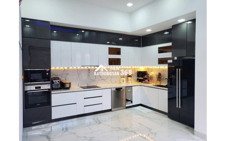 BÁN BIỆT THỰ TRUNG TÂM BÌNH THẠNH, HXH LÊ QUANG ĐỊNH, PHƯỜNG 7, BÌNH THẠNH. Dt 15x17m2 giá 27.99 tỷ