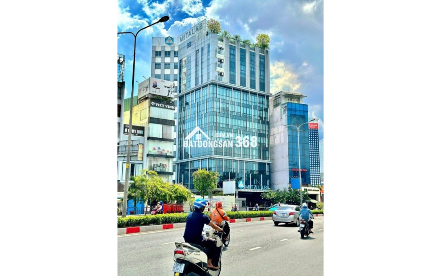 Mặt tiền Cộng Hòa, quận Tân Bình (7m x 32m), XD hầm 7 tầng, giá 65 tỷ