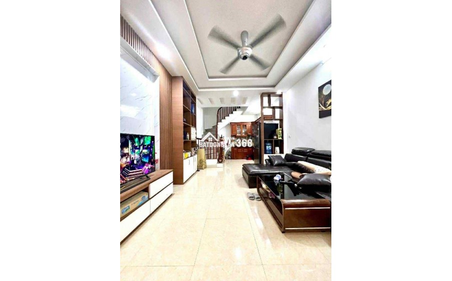 BÁN NHÀ TRIỀU KHÚC - DÂN XÂY - NỘI THẤT ĐẸP - 30M2 6.8 TỶ CÓ THƯƠNG LƯỢNG