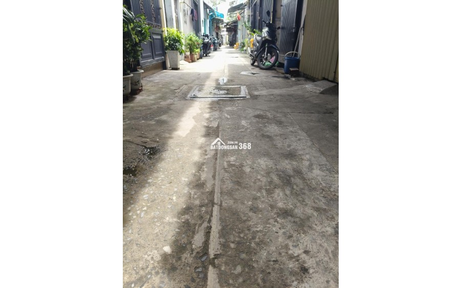 Nhà bán Nguyễn Ảnh Thủ DT 4x10 m2 , giá  3.3 tỷ phường Hiệp Thành Quận 12