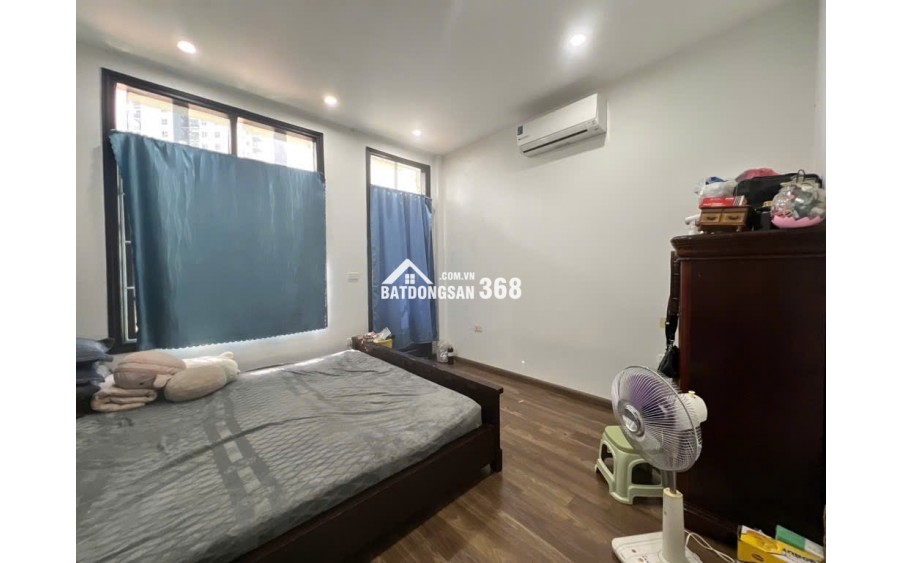 Nhà Tây Hồ oto 7 chỗ qua nhà! 58m, mặt tiền 4m, đường vào nhà 3.5m!