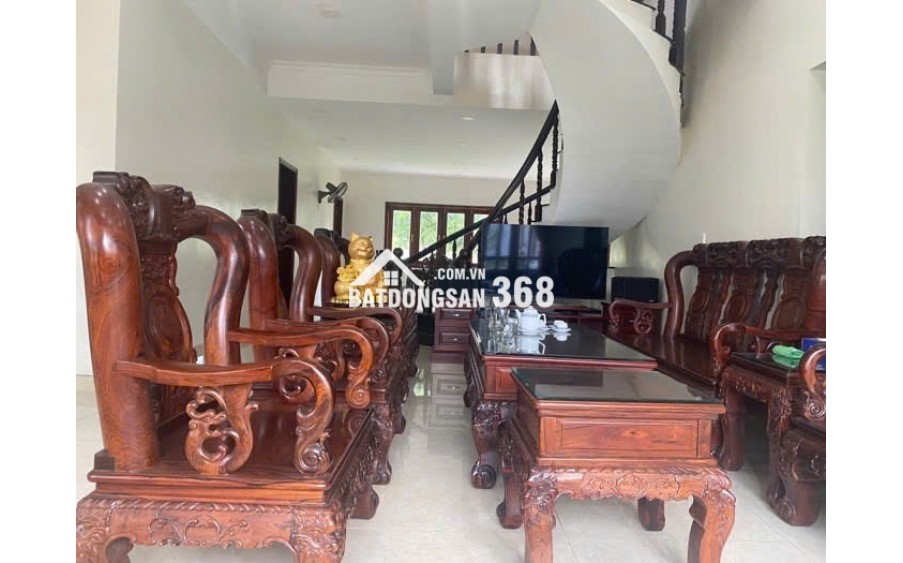 BIỆT PHỦ SÂN VƯỜN – MẶT TIỀN ĐƯỜNG LỚN – FULL NỘI THẤT – TÂN XUÂN 2, HÓC MÔN
