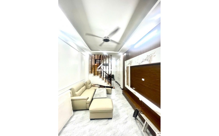 NHÀ CỔ NHUẾ – 55M2 – MẶT TIỀN 5M – GIÁ CHỈ 5 TỶ – SỔ ĐỎ SẴN SÀNG