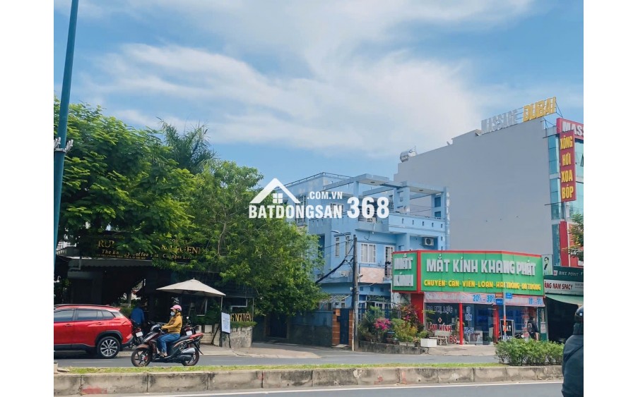  Biệt thự Lê văn việt - giảm giá sâu 6.5 tỷ – 2 mặt tiền thoáng mát - 7PN - ô tô ngủ trong nhà.