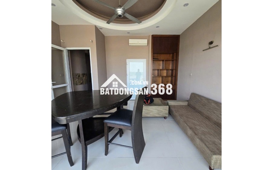 Chính chủ rất cần bán căn biệt thự mặt phố ven sông, 180m2, giá 39 đại gia Thượng, Tây Hồ