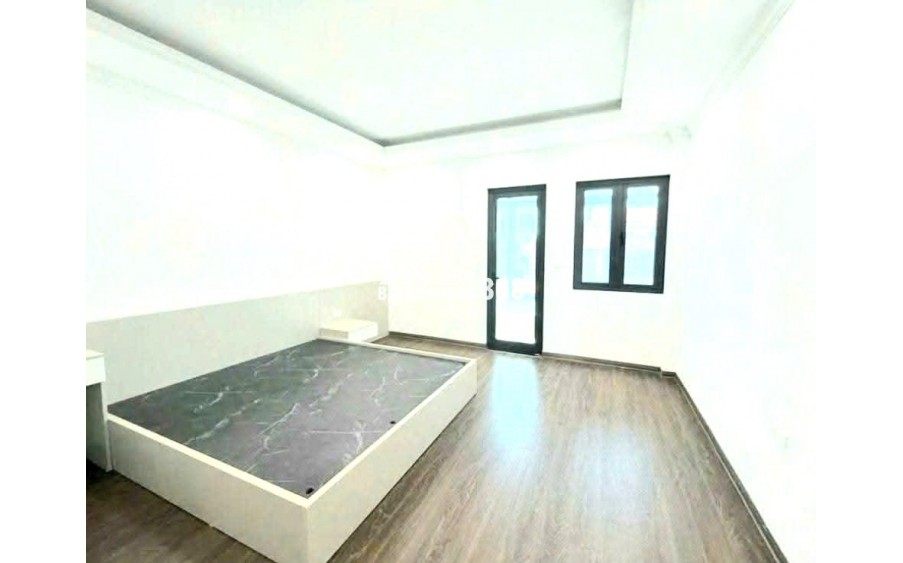 BÁN NHÀ MẶT PHỐ BỒ ĐỀ, 6 TẦNG THANG MÁY, 2 Ô TÔ VÀO NHÀ, KINH DOANH SẦM UẤT, DT: 72m², Giá chào: 23,8 tỷ có TL