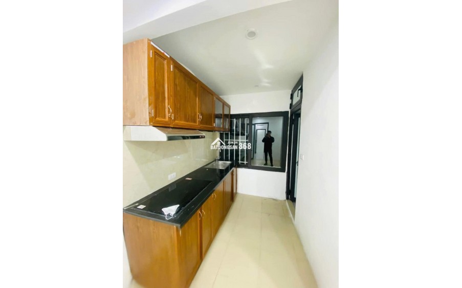 THANH XUÂN NGÕ RỘNG GẦN PHỐ BÁN ĐẤT TẶNG NHÀ 4 TẦNG 50M2 Ở LUÔN