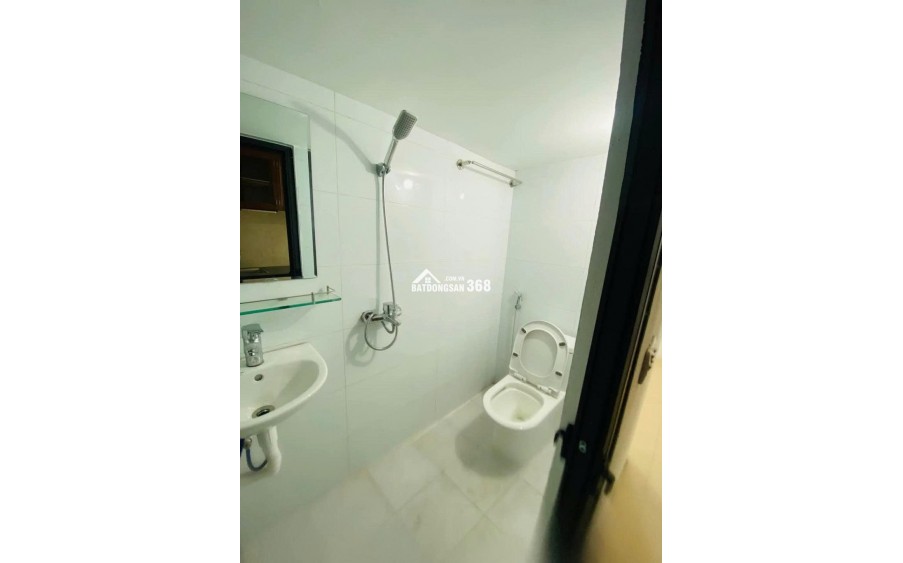 THANH XUÂN NGÕ RỘNG GẦN PHỐ BÁN ĐẤT TẶNG NHÀ 4 TẦNG 50M2 Ở LUÔN