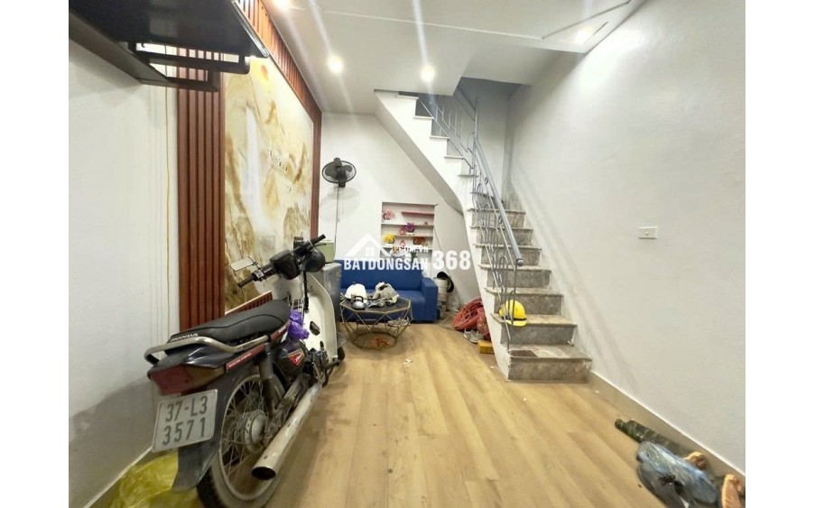 Siêu hiếm Nhà đẹp 75m ra Phố Bạch Mai 23m *4T giá chỉ nhỉnh 3 tỷ Sổ đỏ cất két