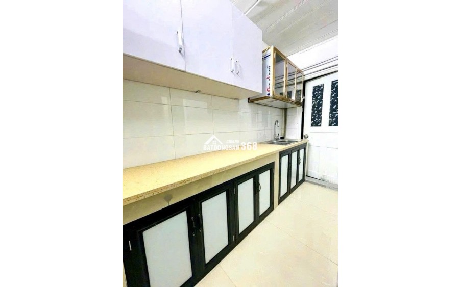Siêu hiếm Nhà đẹp 75m ra Phố Bạch Mai 23m *4T giá chỉ nhỉnh 3 tỷ Sổ đỏ cất két