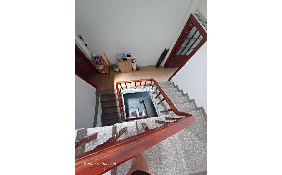 PHAN VĂN TRỊ, P5, GÒ VẤP, ĐỐI DIỆN EMART, 62M2, HẺM XE HƠI, 4 TẦNG, 7.8 TỶ