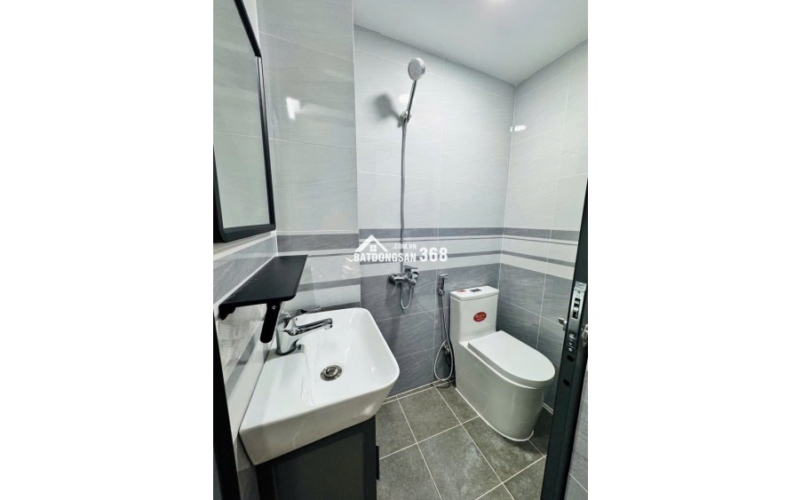 bán nhà khu VIP Quận 10 hơn 6 Tỷ