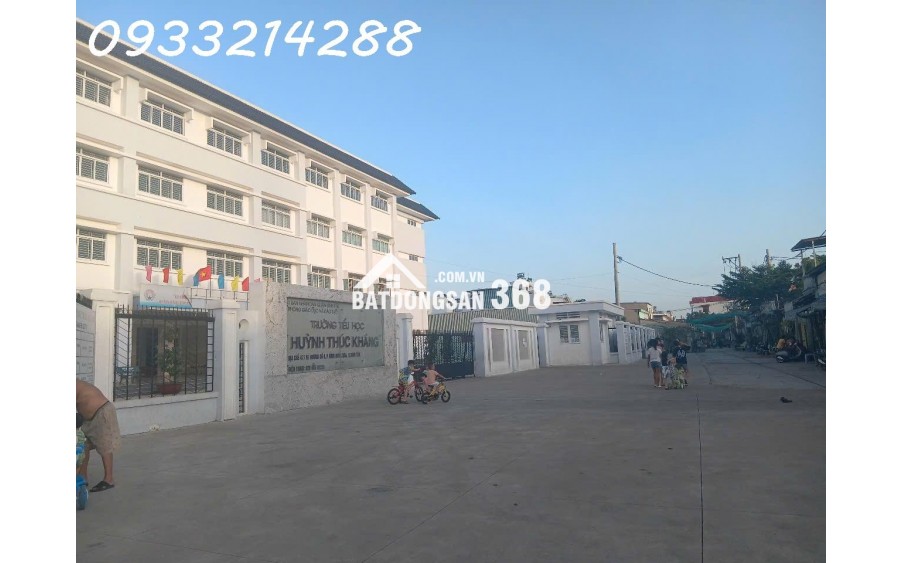 BÁN NHÀ HẺM XE HƠI, BÌNH HƯNG HÒA, BÌNH TÂN. DT 57M2, 4 TẦNG, 5PN, GIÁ CHỈ NHỈNH 6 TỶ, SỔ HỒNG RIÊNG!