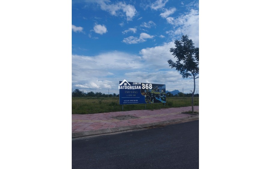 TÌM ĐẦU RA ĐẤT NỀN GẦN PHỐ CỔ HỘI AN, GẦN BIỂN, ĐƯỜNG 10M5, GIÁ CHỈ 16,2 TRIỆU/M2?