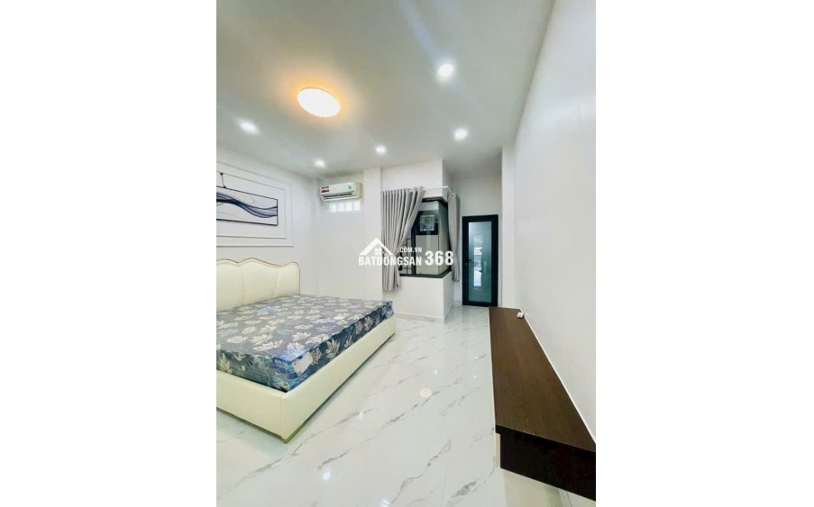 NHÀ ĐẸP GẦN QUẬN 7-5 TẦNG – HẺM XE HƠI – FULL NỘI THẤT CAO CẤP
