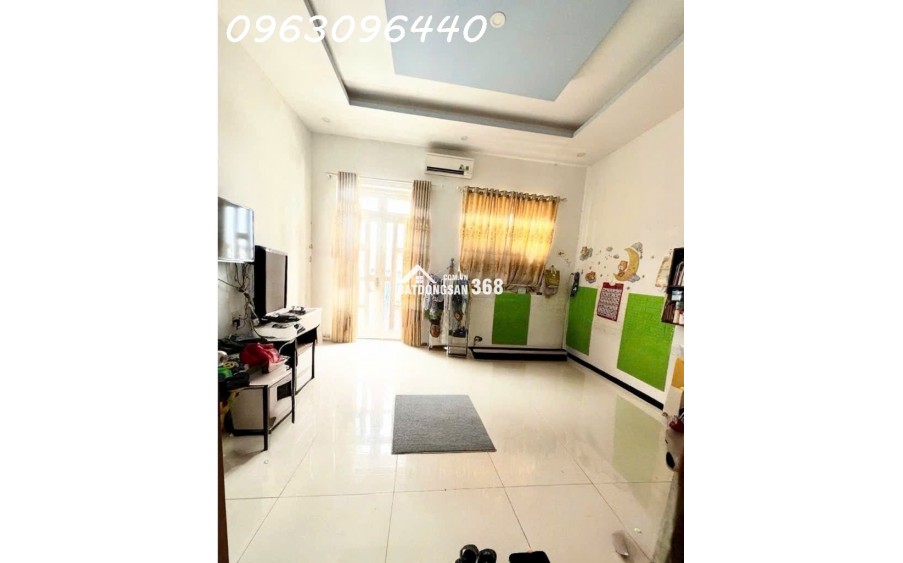 Bán nhà 90m² Huỳnh Tấn Phát Nhà Bè, sổ riêng, giá tốt chỉ 5.5 tỷ