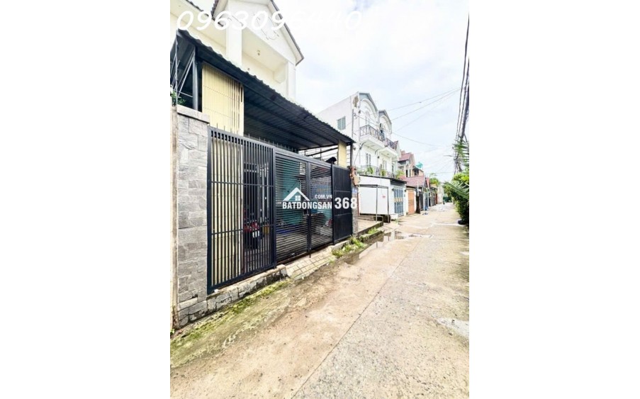 Bán nhà 90m² Huỳnh Tấn Phát Nhà Bè, sổ riêng, giá tốt chỉ 5.5 tỷ