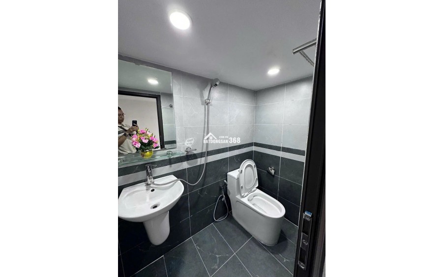 Cần bán nhà Văn Chương 4 tầng full nội thất - Oto tránh 30m - Giá nhỉnh 5T