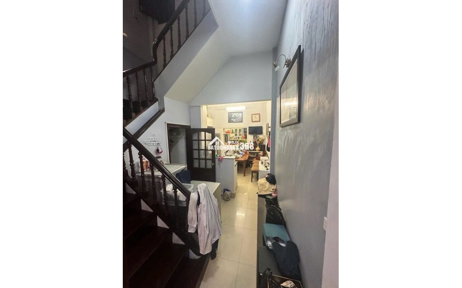 HotNhà Kim Liên 46m2 3 Tầng Full nội thất - Cực gần phố trung tâm - Ô chờ thang máy - Nhỉnh 11T