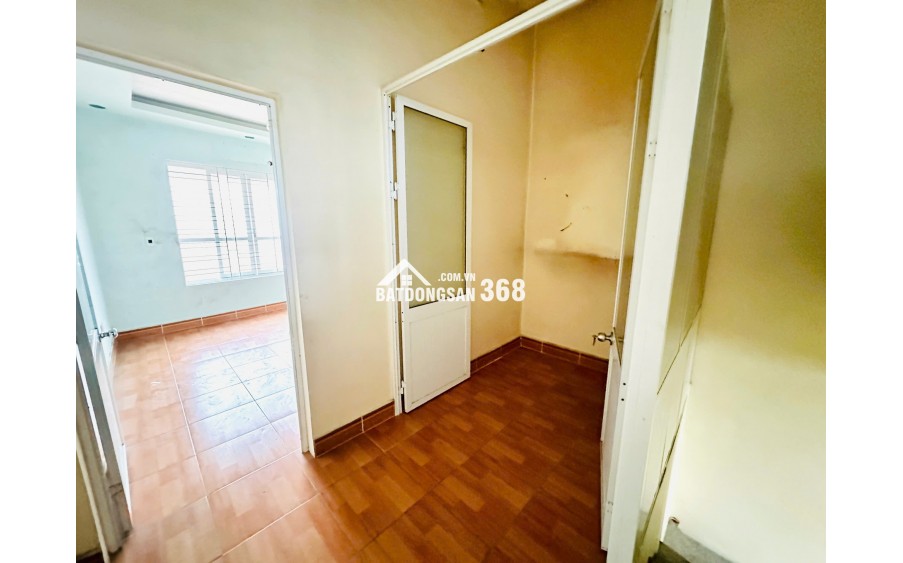 ĐÌNH ĐÔNG 3.5 TẦNG GIA CHỈ 2 TỶ BÌA ĐẸP.