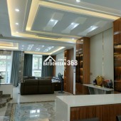 Bán nhà mặt tiền đường số 94 Quận 2 160m2 5 tầng BTCT NGANG KHỦNG 8M