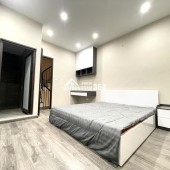 SIÊU PHẨM ĐỘI CẦN - VỊ TRÍ SIÊU ĐỈNH  10M RA MẶT PHỐ -  NHÀ ĐẸP Ở NGAY