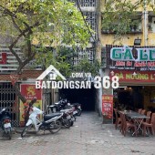 Cho thuê nhà tập thể P504 Trung Tự mặt Hồ Đắc Di đường Phạm Ngọc Thạch, DT 34m2