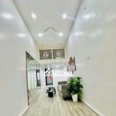 Nhỉnh 2 Tỷ - Minh Khai - Hai Bà Trưng