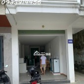 BÁN NHÀ MẶT PHỐ HÙNG VƯƠNG, QUẢNG NGÃI. DT 36M2, GIÁ HỜI 4 TỶ, SỔ HỒNG RIÊNG!