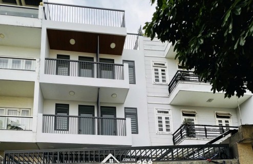 Cho thuê phòng đẹp, Gần Đại Học Văn Lang, đầy đủ nội thất