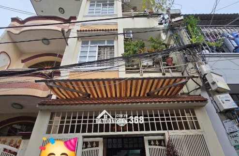 CĂN NHÀ 3 TẦNG 5 PHÒNG NGỦ QUẬN 8 - GIÁ HỜ 7.8 TỶ - VỊ TRÍ VÀNG NGÕ NGUYỄN CHẾ NGHĨA!
