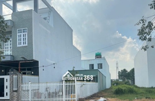 CHÍNH CHỦ BÁN GẤP LÔ ĐẤT ĐẸP – ĐƯỜNG D8, TP. TÂN AN, LONG AN 207M2 CHỈ 2 TỶ 5, SỔ HỒNG RIÊNG