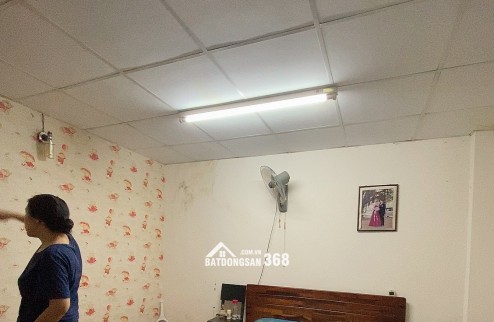 Bán Nhà Mới Đẹp, Vài Bước Ra Mặt Tiền, Sát Vách Phú Mỹ Hưng, 40m2, 2 Tầng, Chỉ Nhỉnh 3 Tỷ