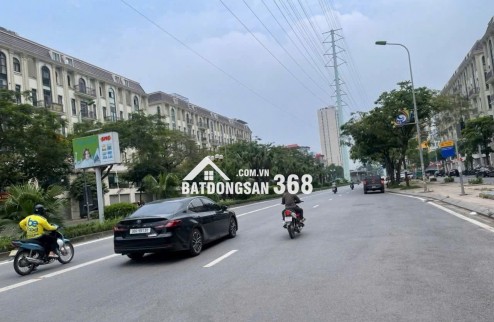 Chính chủ cần bán gấp shophouse dự án

Himlam Vạn phúc, phố Tố Hữu,Kinh doanh sầm uất.

Giá 30.x tỷ