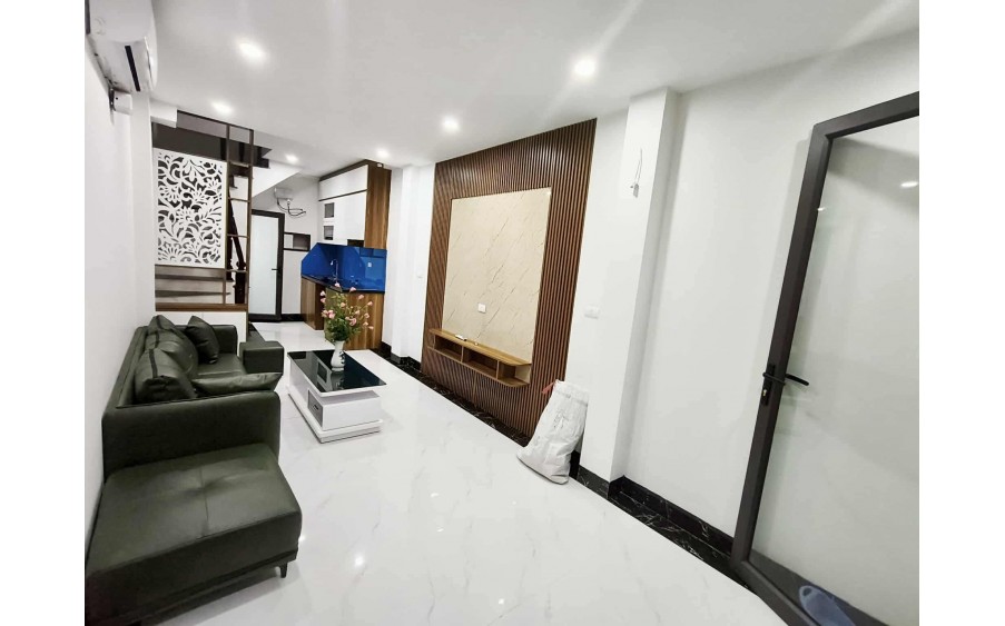 TT HAI BÀ TRƯNG NGÕ THÔNG,KINH DOANH,Ô TÔ VÀO NHÀ