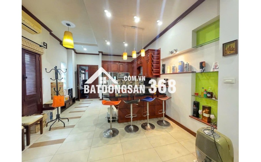 Bán nhà mặt phố Bà Triệu – 74m² x 6 tầng – lô góc – thu nhập 100tr/tháng – chỉ 68 tỷ