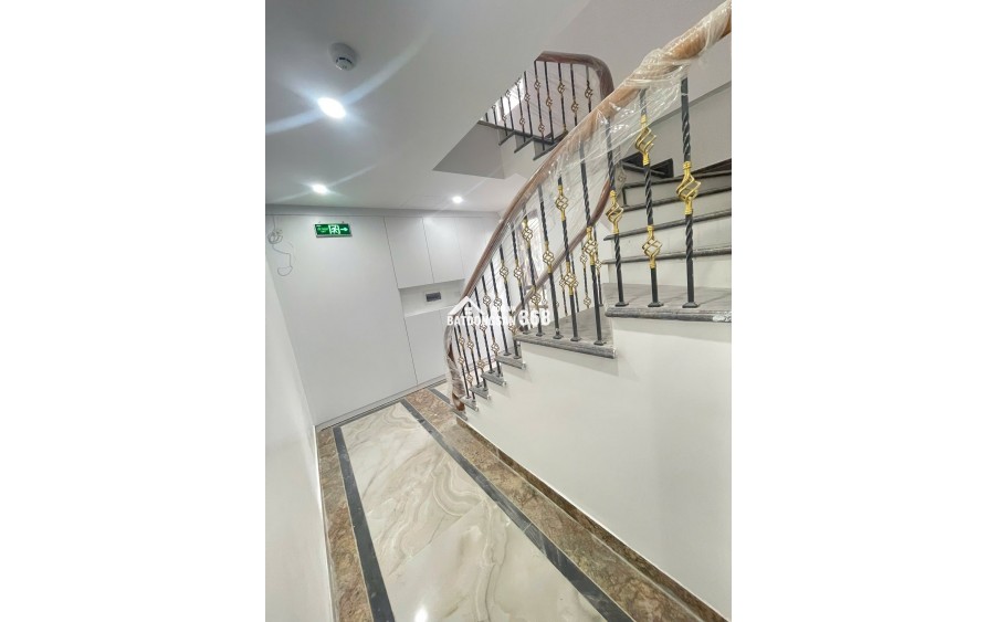 SIÊU PHẨM MẶT PHỐ LÒ ĐÚC – 7 TẦNG – VỈA HÈ RỘNG – THANG MÁY – GIÁ TỐT NHẤT KHU VỰC!