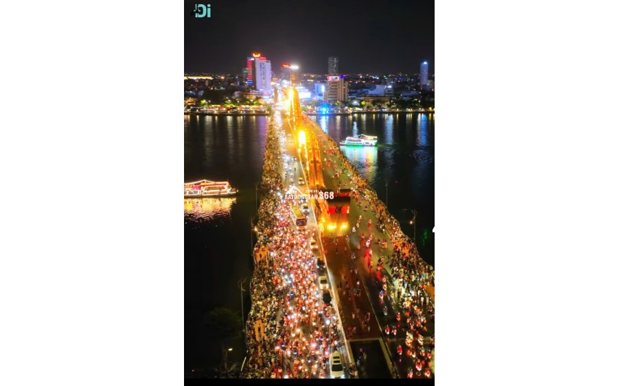+ Bán dãy nhà trọ 2 mặt tiền đường 10,5m và 7,5m, gần trường PTTH Tôn Thất Tùng và chợ lại hiên đông, sơn Trà.
