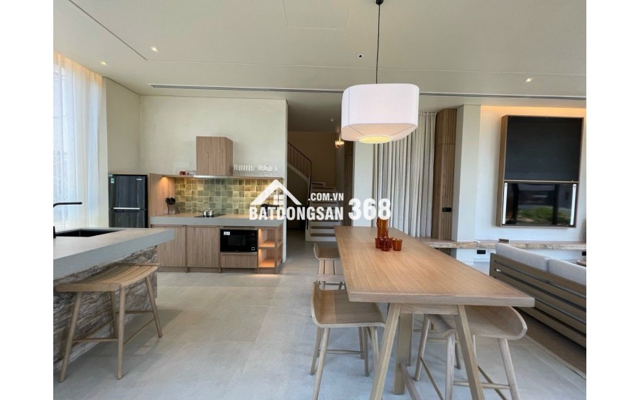 L'aurora Phu Yen Dự án nghỉ dưỡng 5* đầu tiên ở Phú Yên sở hữu vị trí đắc địa 4 mặt tiền đường sát biển.