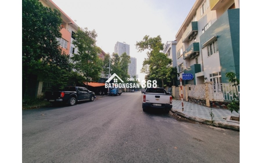 bán biệt thự KĐT văn khê, la khê, hà đông, 185m2, ngang 11m, giá 30 tỉ