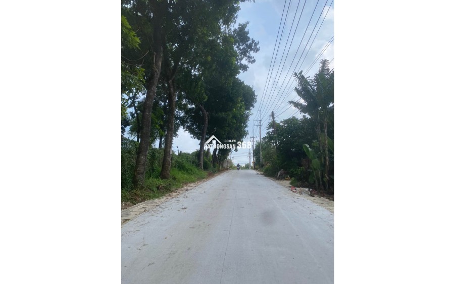  Đất giá rẻ 160 triệu, mặt tiền 8m, gần KCN, điện 3 pha, sổ riêng