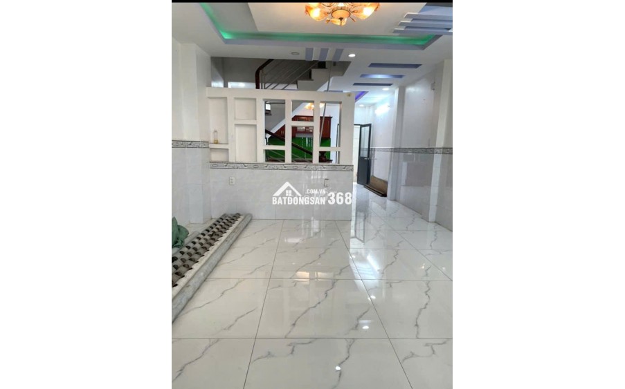 Bán nhà 1 trệt 2 lầu 1 ST hẻm xe hơi Lê Văn Lương, Xã Nhơn Đức Nhà Bè