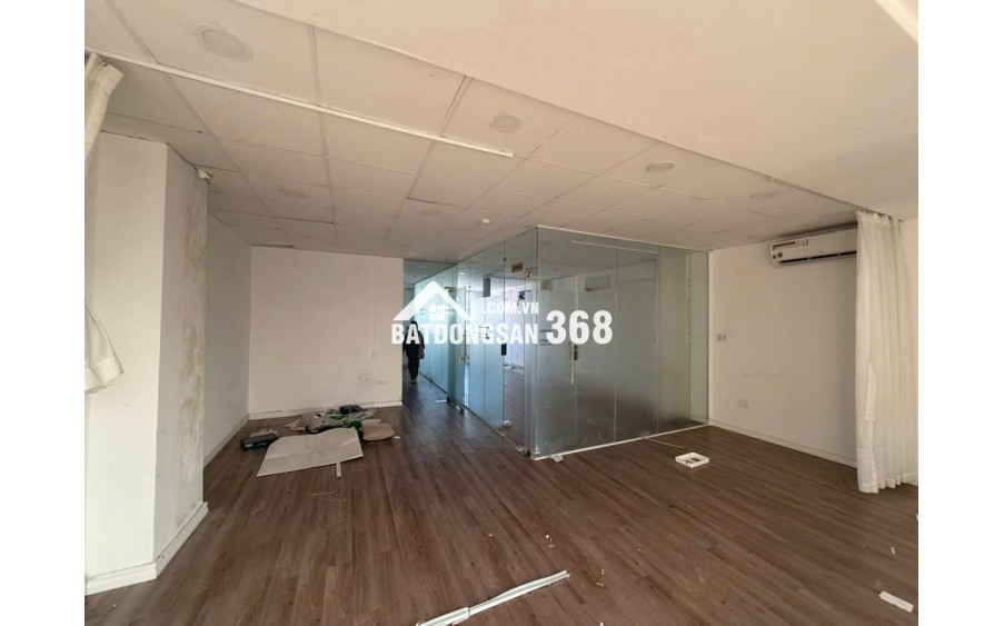 Cho thuê tòa nhà văn phòng, 283 Hùng Vương, Phường 9, Quận 5.