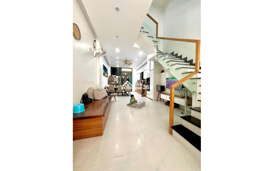 Bán Nhà - Tân Phú – 74m² - Mới Đẹp - Gần Aeon -  A4 - 4 T - 4PN - HXH - 9.x Tỷ