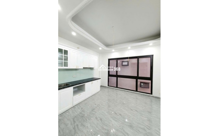NHÀ ĐẸP MỚI TINH . Cổ Nhuế - Bắc Từ Liêm 35m 6 tầng mặt tiền 4,3m 7,25 tỷ 
sổ đỏ vuông vắn cất két .