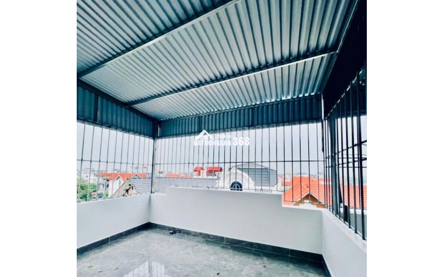 Nhỉnh 4 tỷ ,CC gửi bán căn tại Yên Nghĩa - Hà Đông  35m2- 5 tầng-  MT 7.7m nhà mới