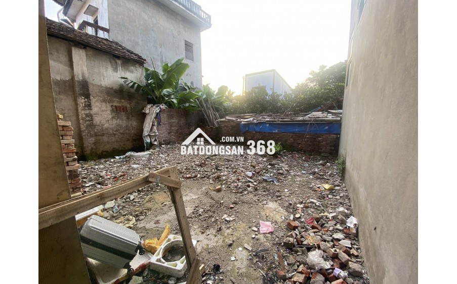 Nhỉnh 4 tỷ ,CC gửi bán lô đất trung tâm Yên Nghĩa - Hà Đông  30m2 MT 5.9m